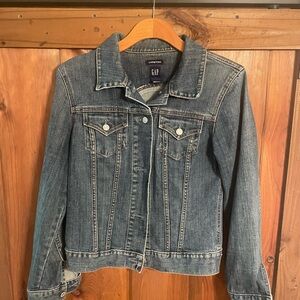 GAP Women's Blue Denim Jacket